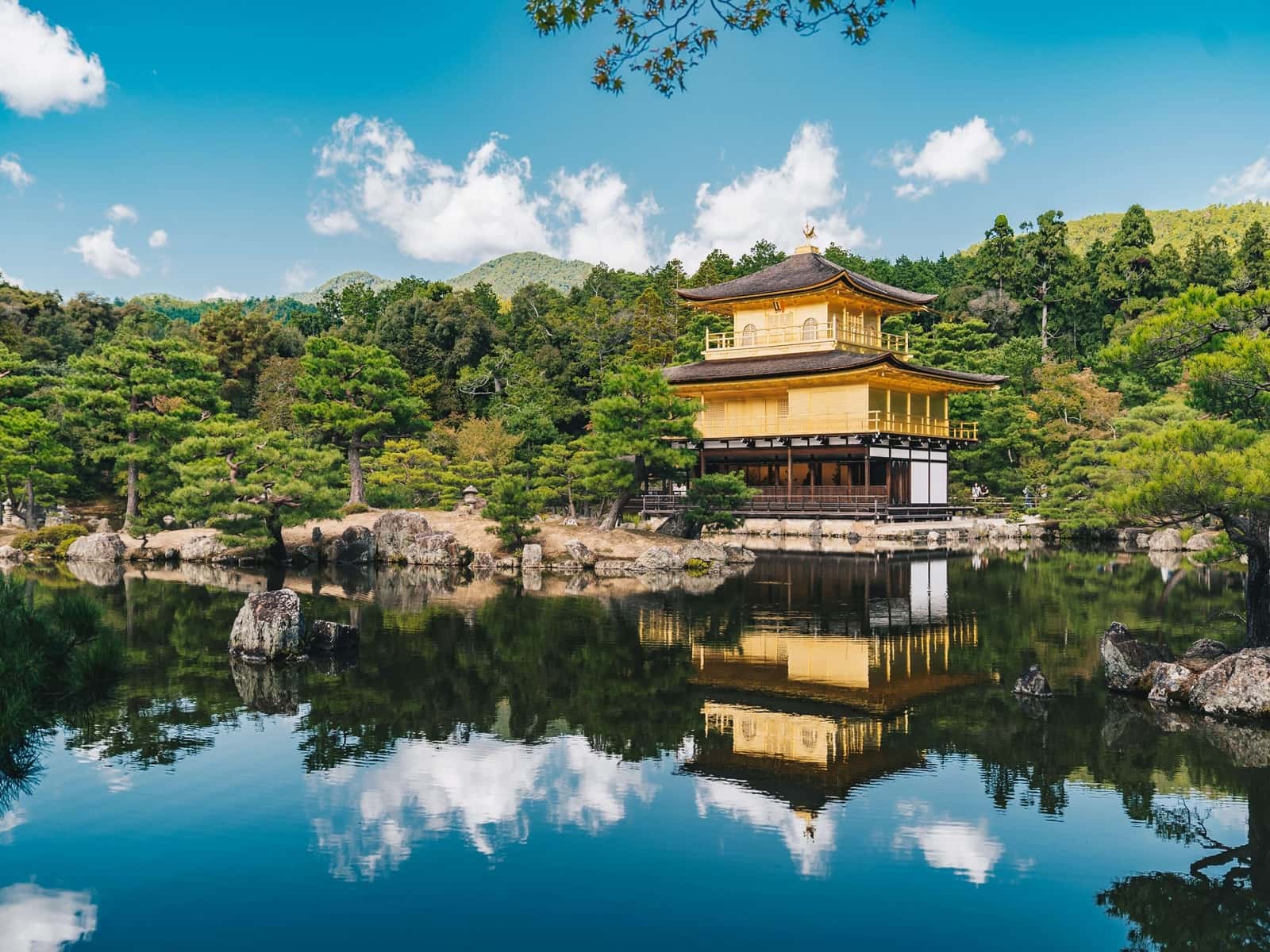 Golden temple: Kinkaku-ji